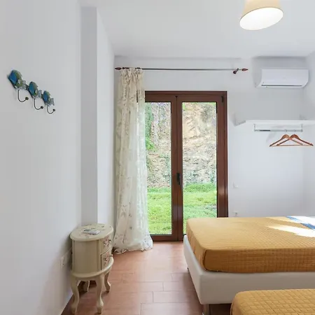 Veranda Sea View Villa, Walking Distance To Beach, By Thinkvilla