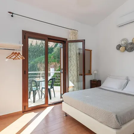 Villa Veranda Sea View Villa, Walking Distance To Beach, By Thinkvilla *